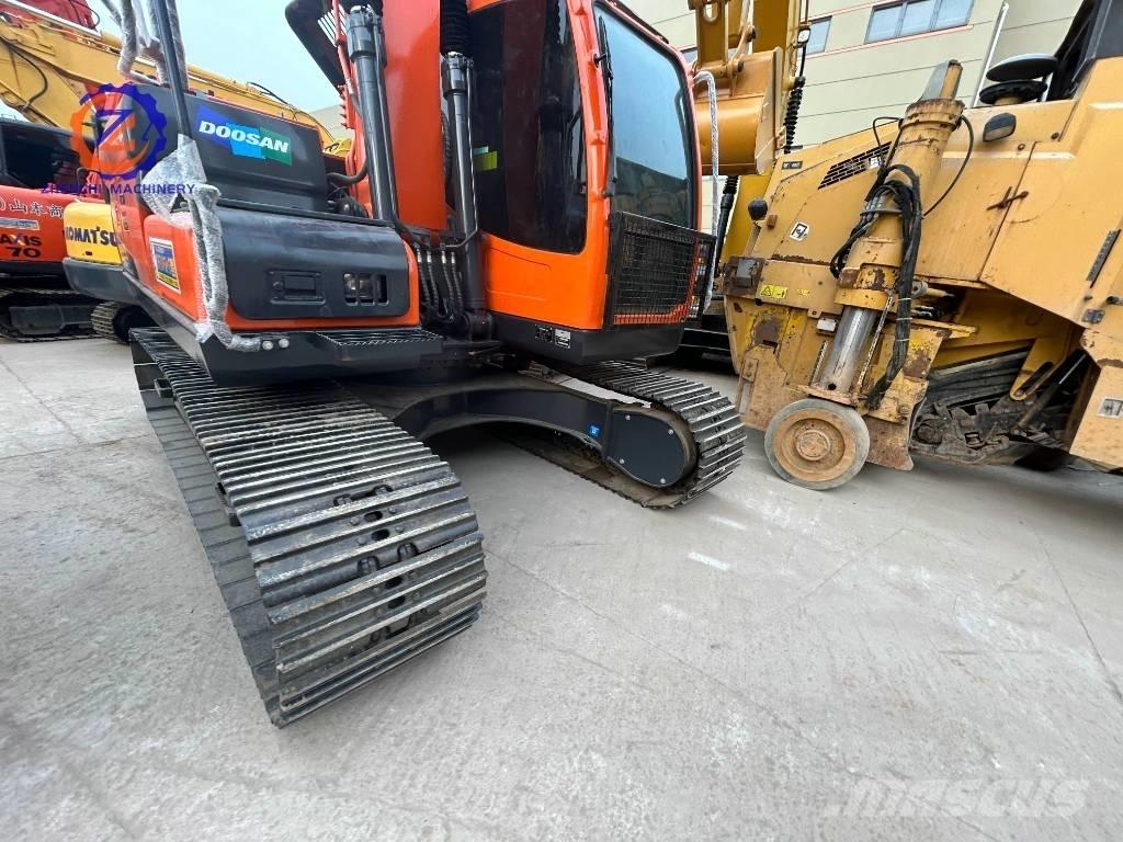 Doosan DX 150 Малые экскаваторы 7т-12т