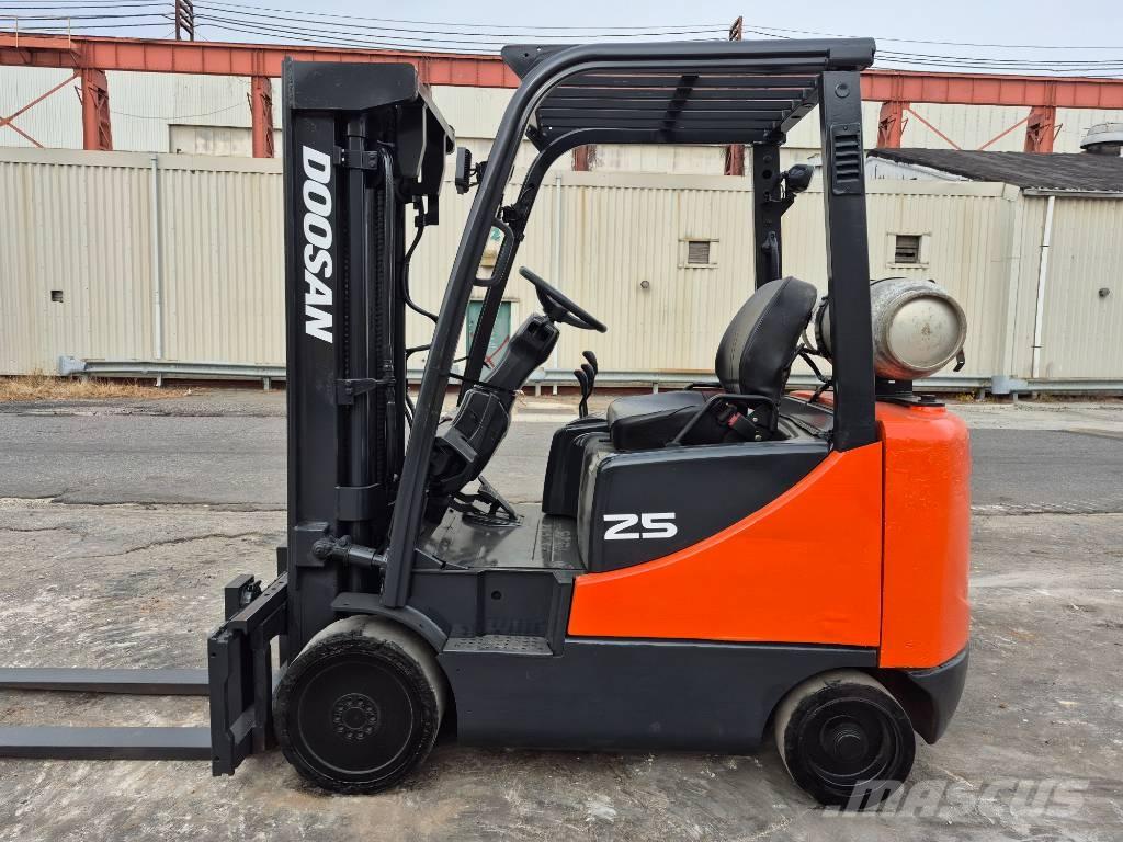 Doosan GC 25 E Другие складские механизмы