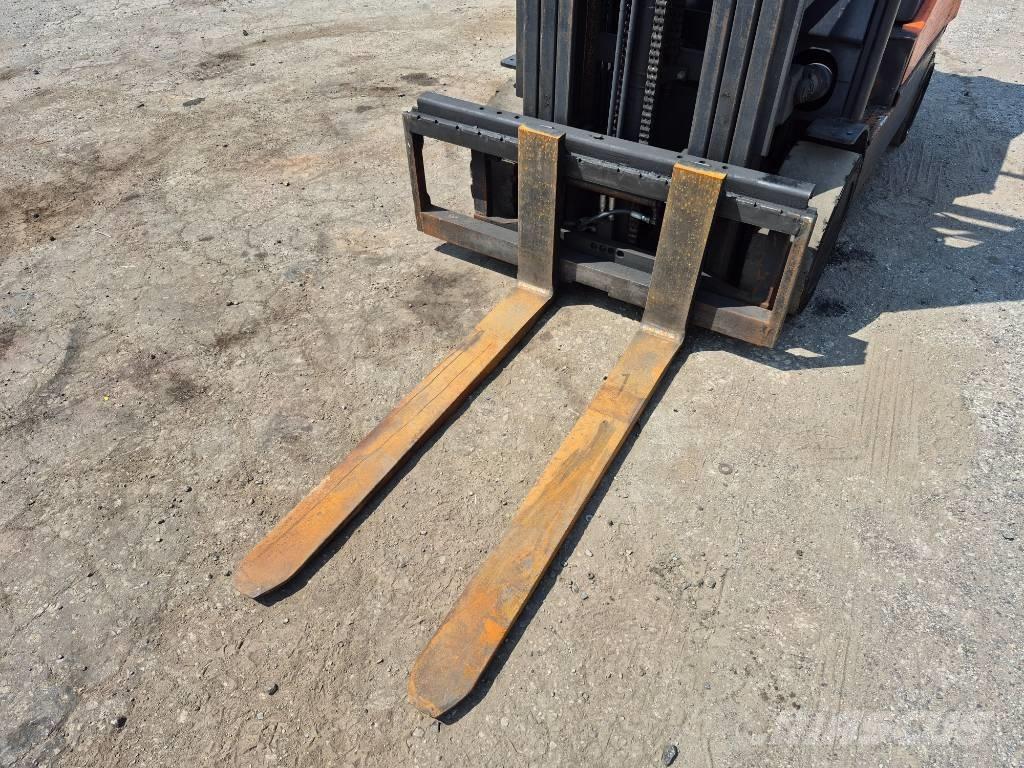 Doosan GC 25 E Другие складские механизмы