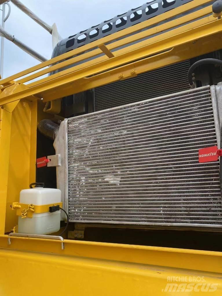 Komatsu PC350 Гусеничные экскаваторы