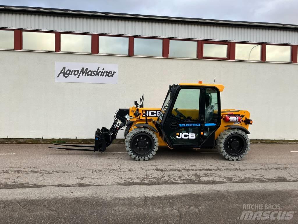 JCB 525-60E Телескопические погрузчики