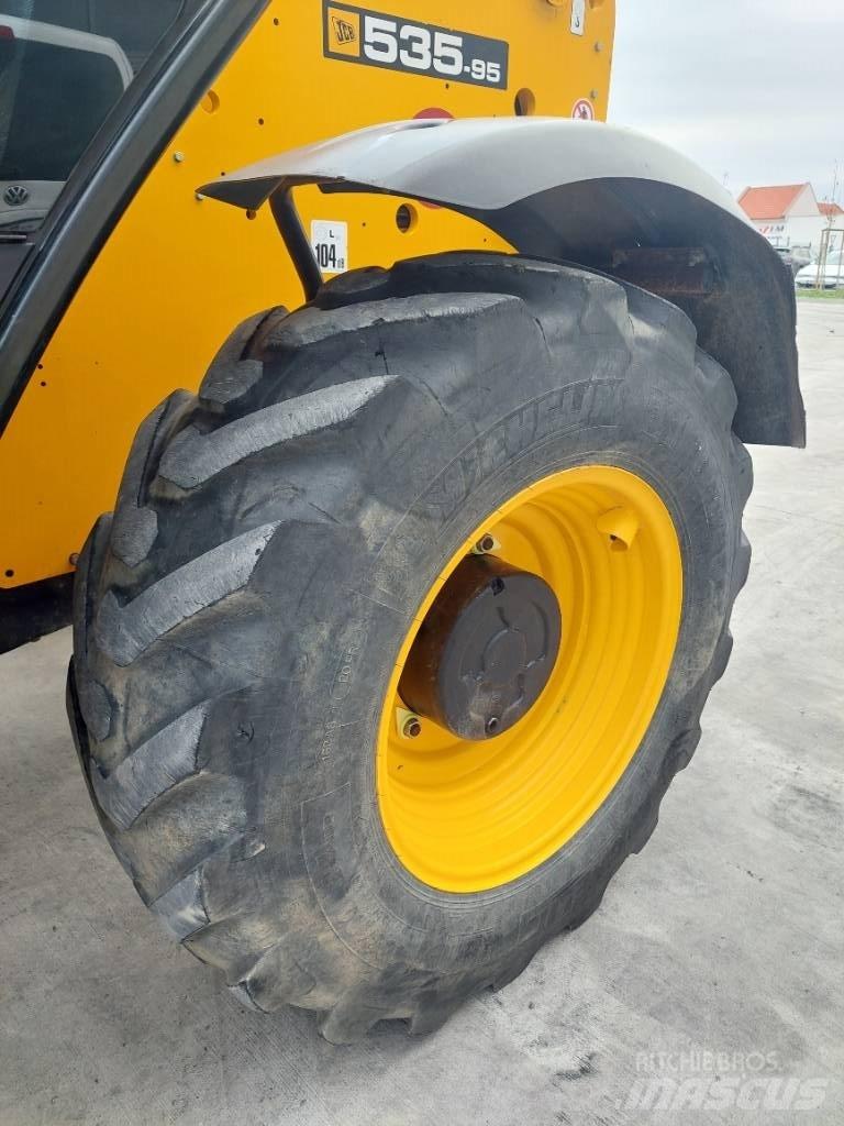 JCB 535-95 Телескопические погрузчики