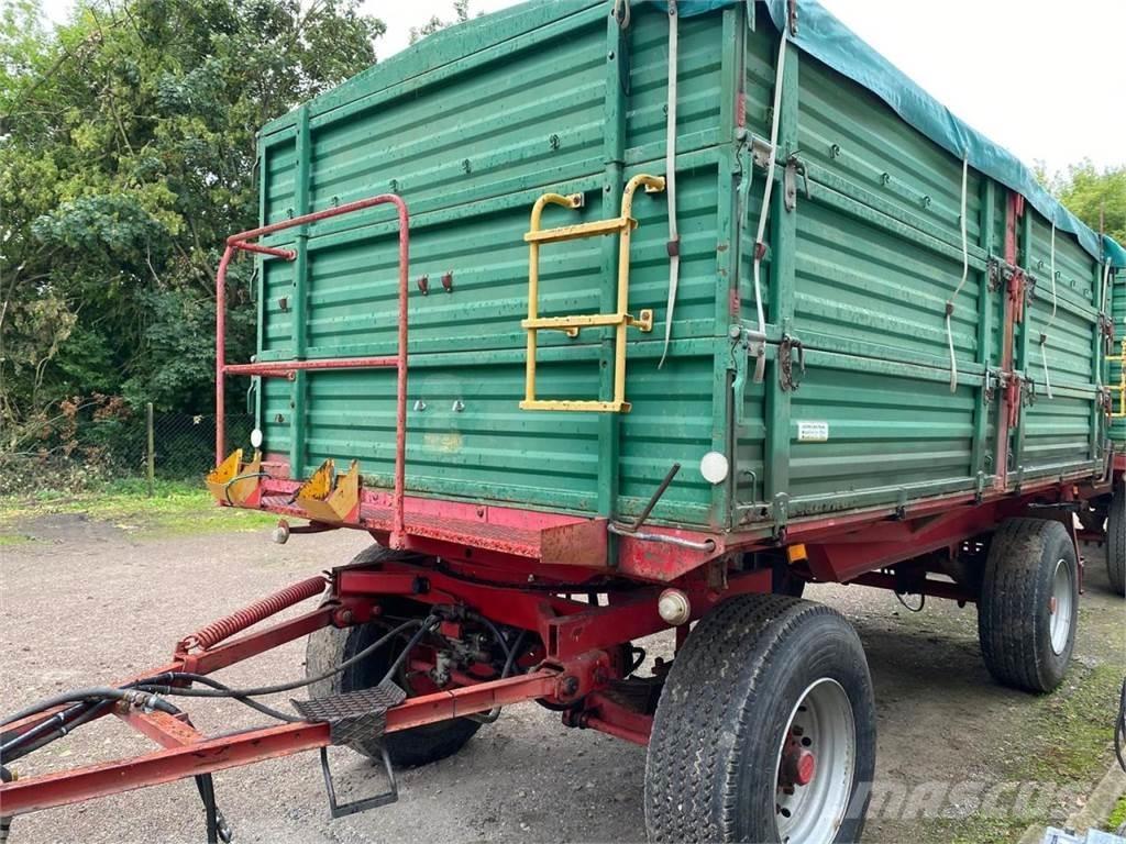 Agromet T-149 Самосвальные прицепы