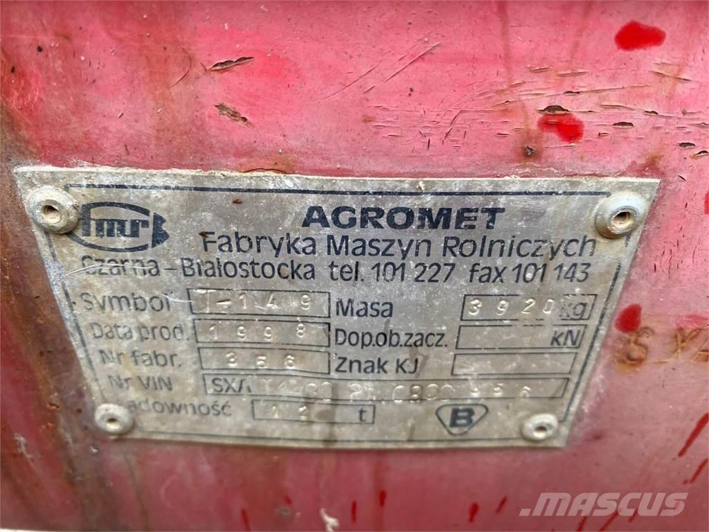 Agromet T-149 Самосвальные прицепы