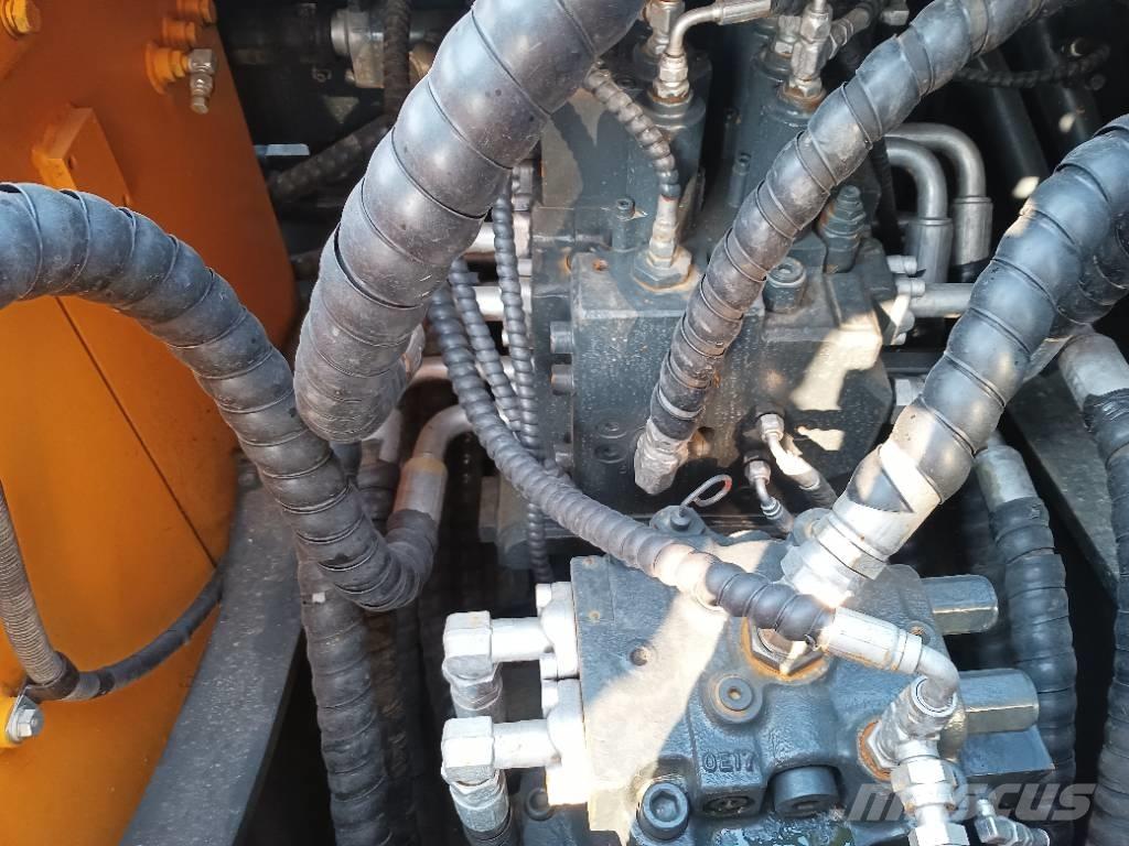 Hyundai R 220-9 S Гусеничные экскаваторы