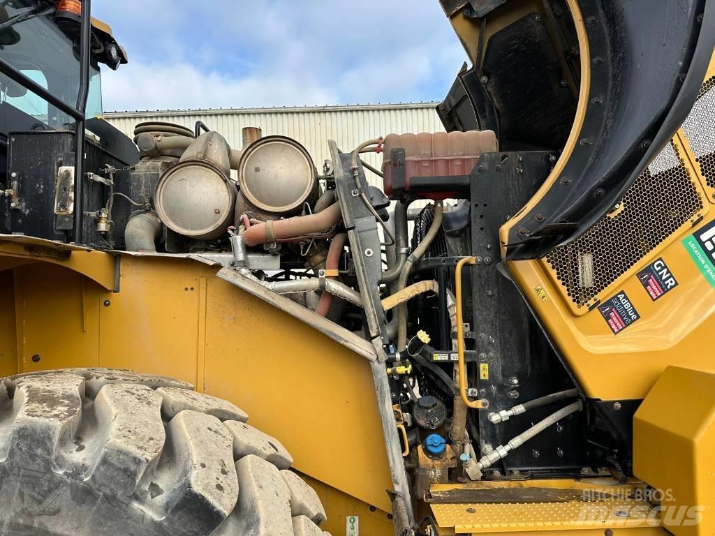 CAT 972MXE Фронтальные погрузчики