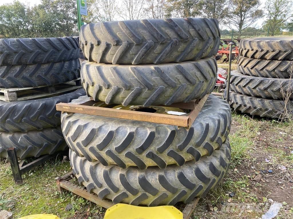  380/105R50 Шины и колёса