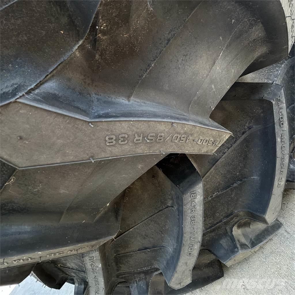  420/85R24 Шины и колёса
