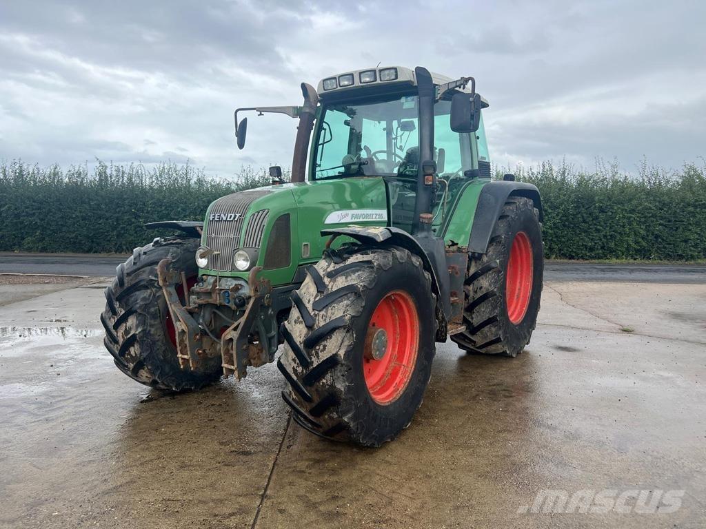 Fendt 716 VARIO Трактора