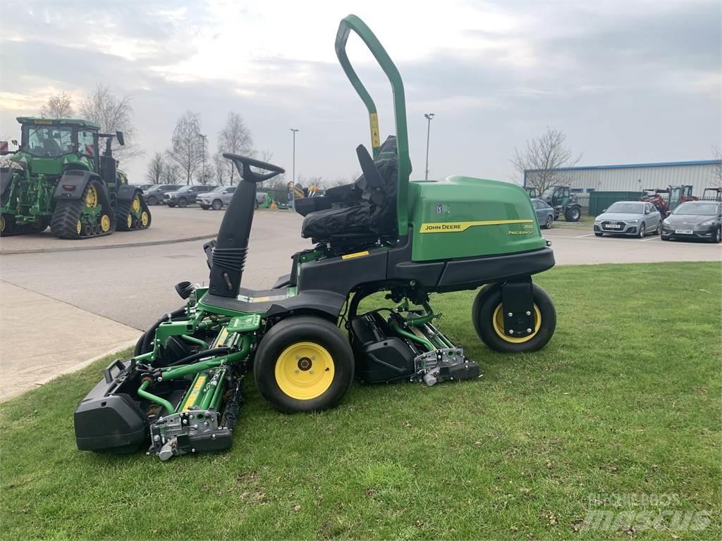 John Deere 2550 Сельхозтехника - Другие