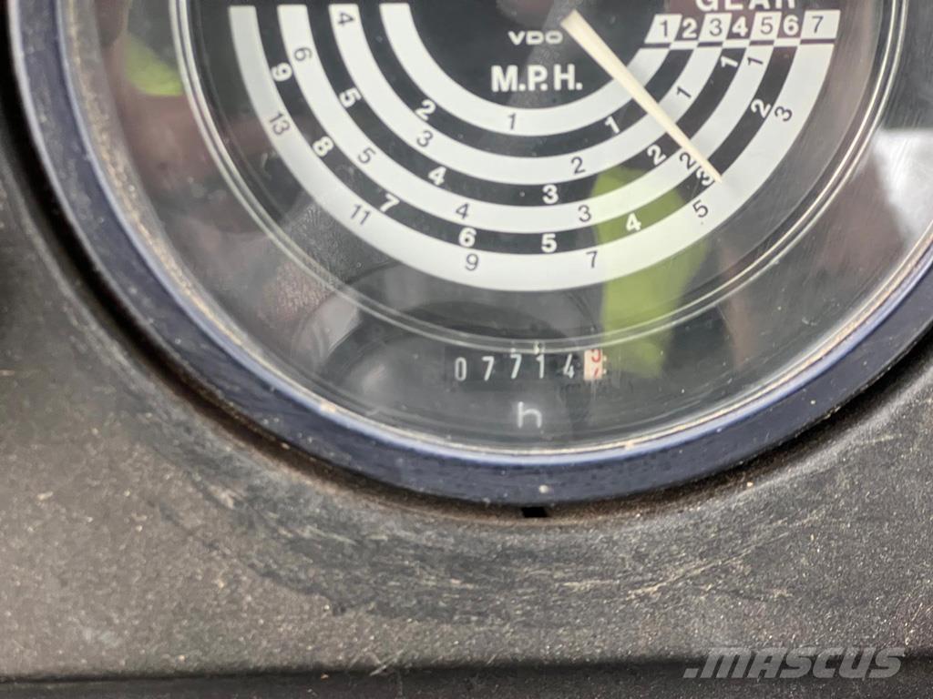 John Deere 2650 Трактора