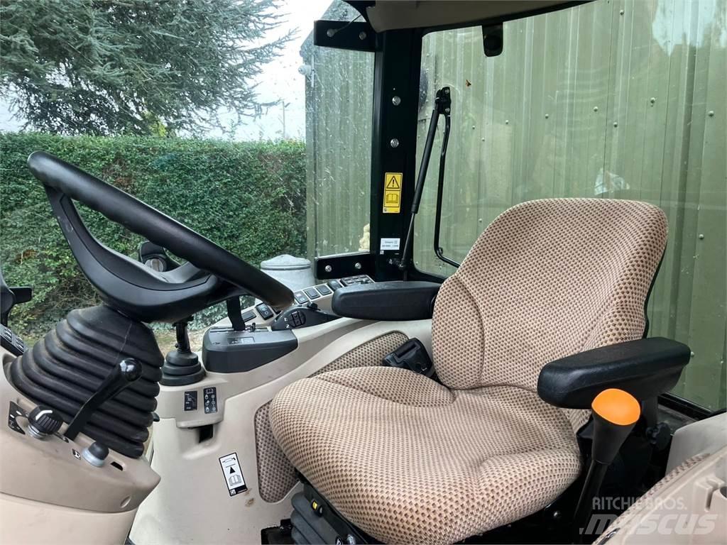 John Deere 4066R Коммунальные тракторы