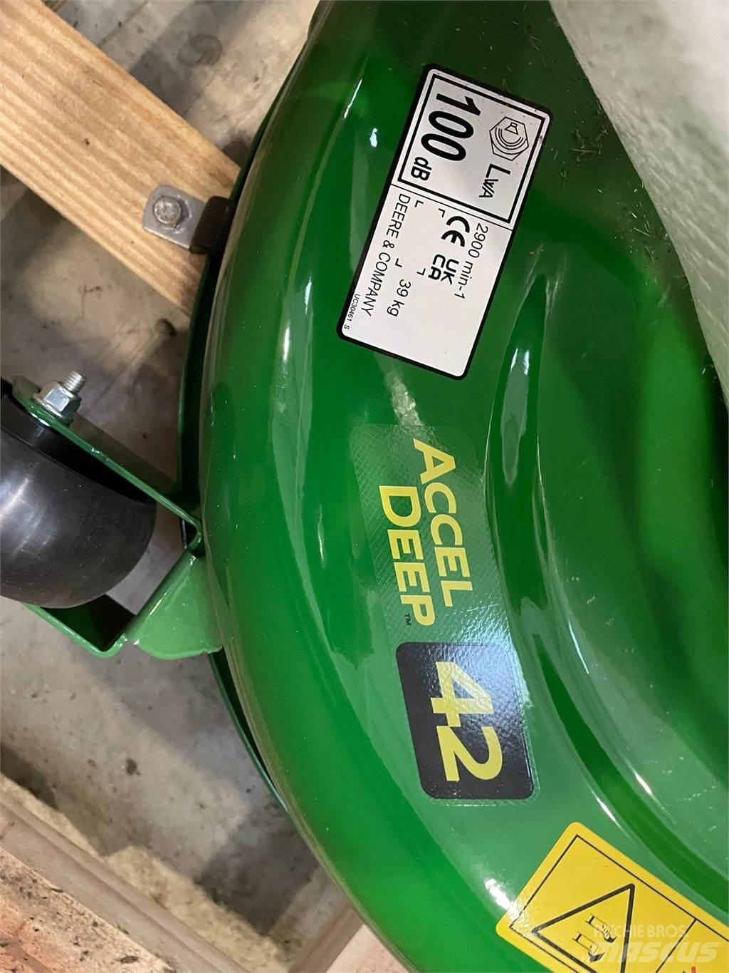 John Deere 42A Сельхозтехника - Другие