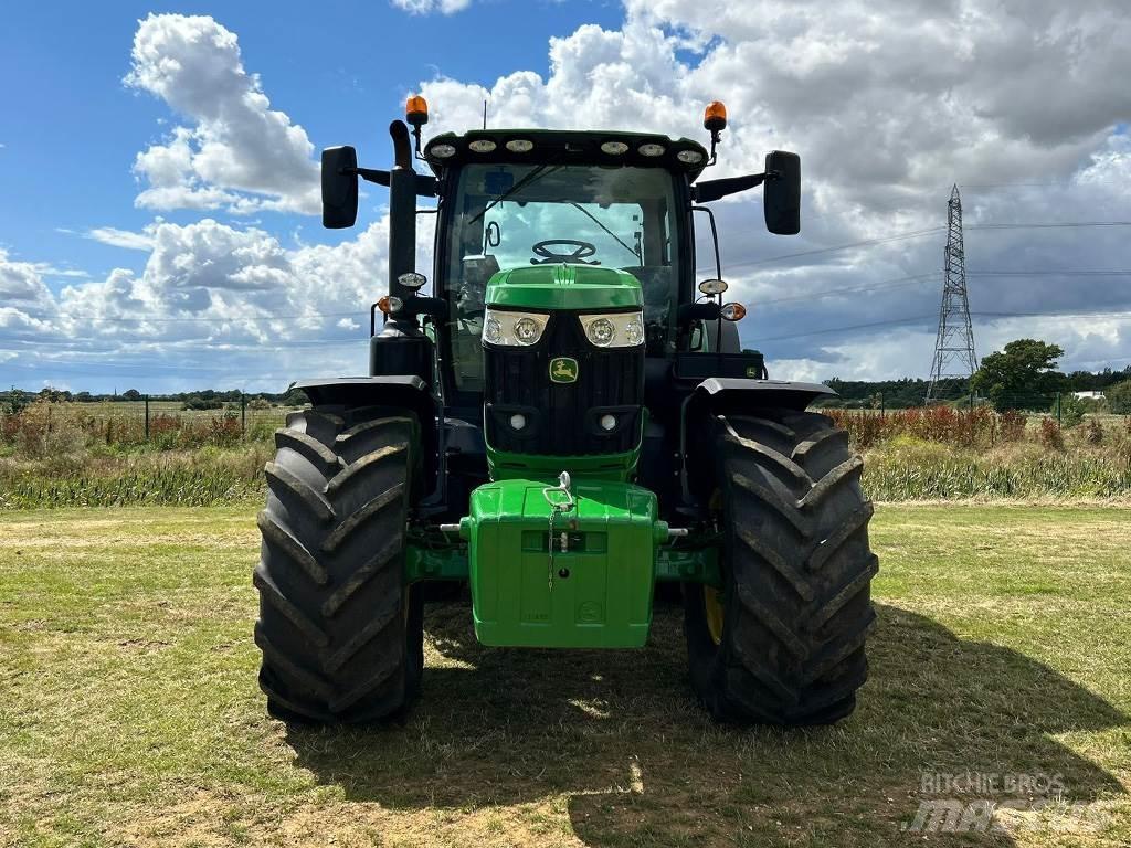 John Deere 6215R Трактора