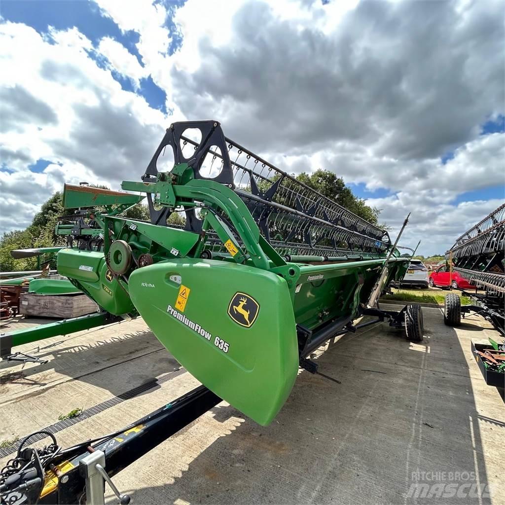 John Deere 635PF Зерноуборочные комбайны