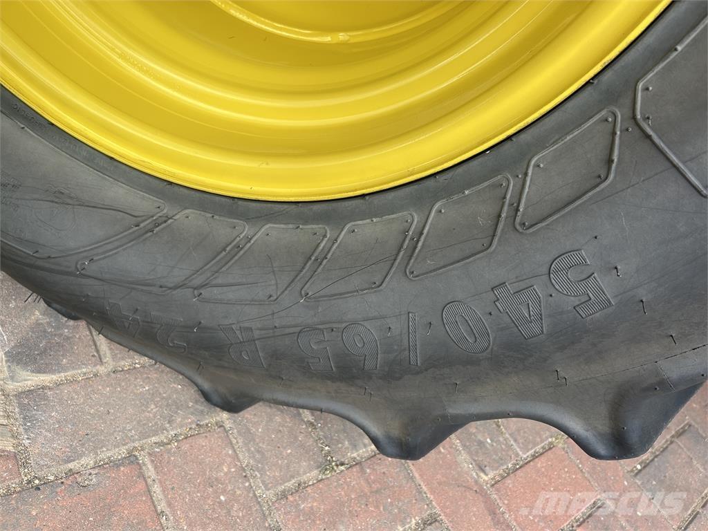John Deere 6R150 Трактора