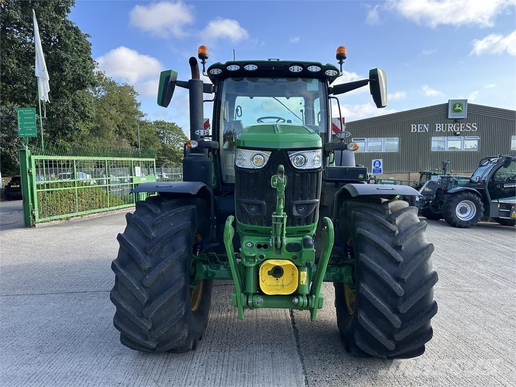 John Deere 6R215 Трактора