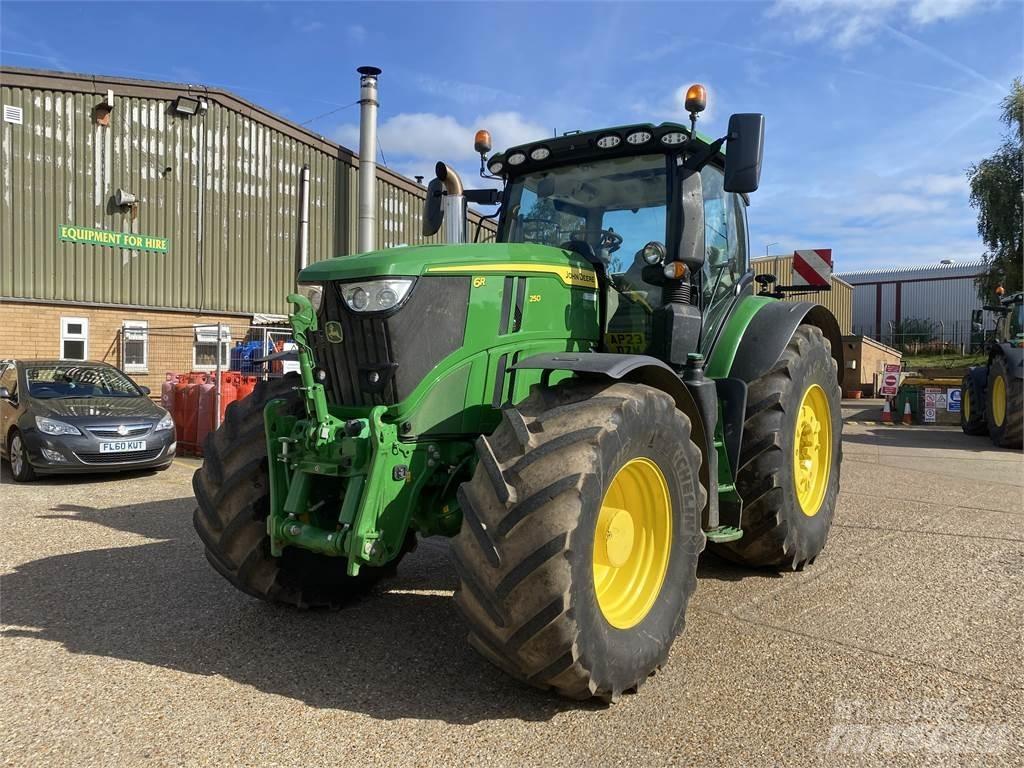 John Deere 6R250 Трактора