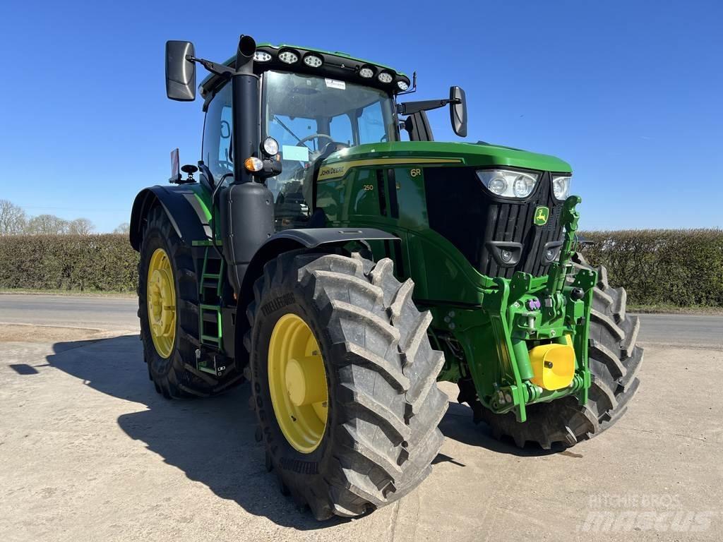 John Deere 6R250 Трактора