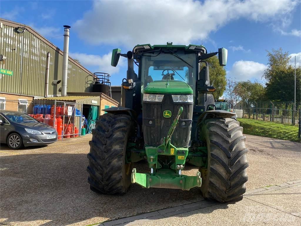 John Deere 7R310 Трактора