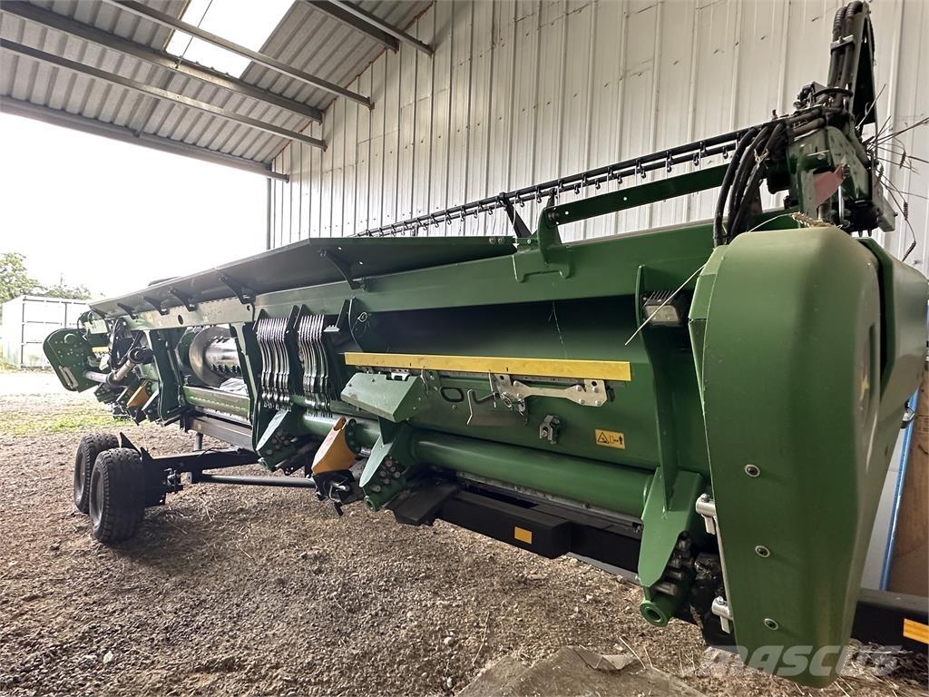 John Deere T670 Зерноуборочные комбайны