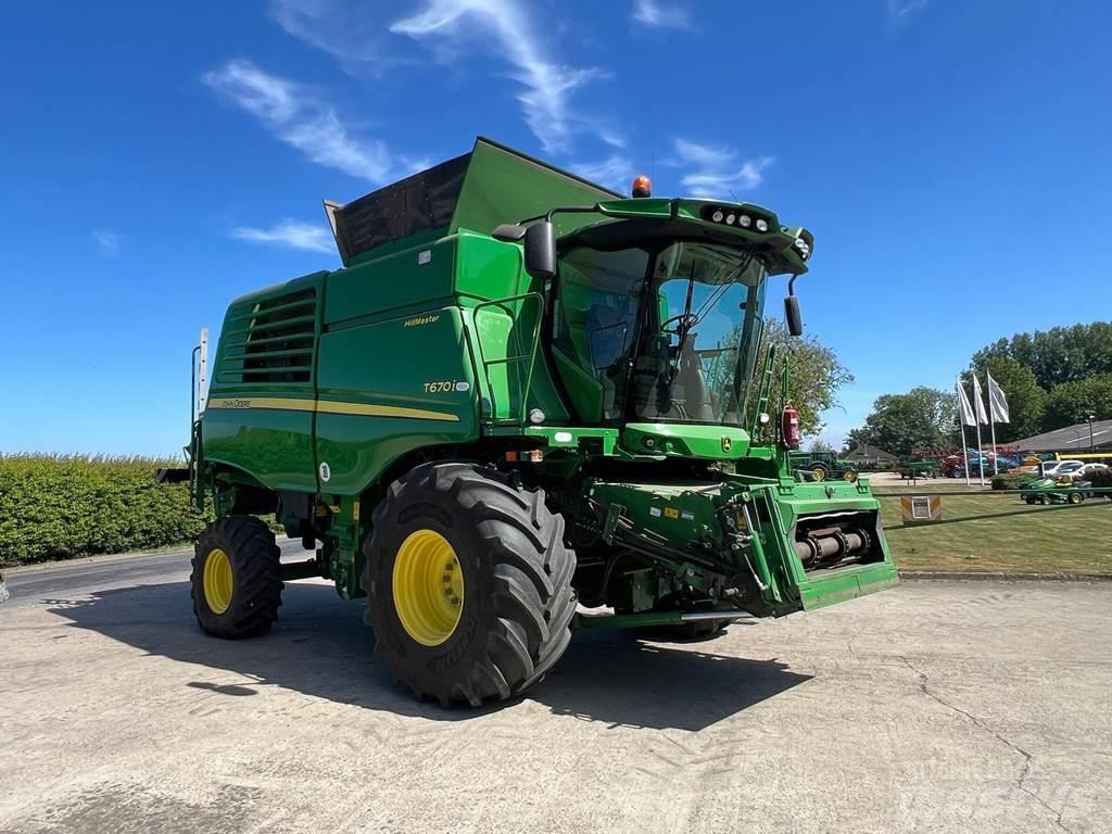 John Deere T670HM Зерноуборочные комбайны