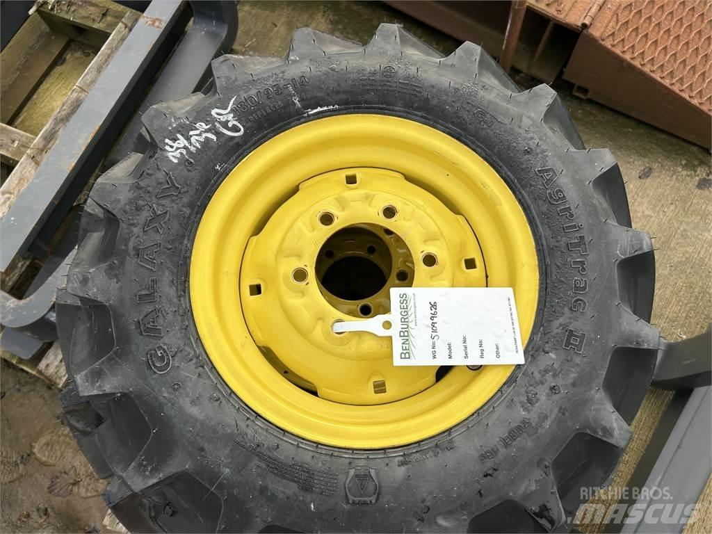 John Deere TYRES Сельхозтехника - Другие