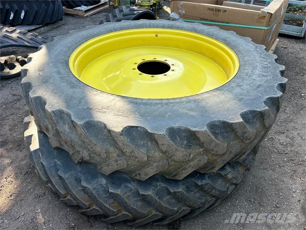 John Deere TYRES Сельхозтехника - Другие