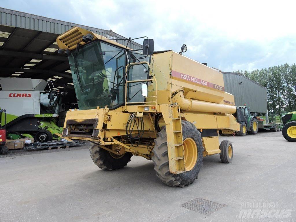 New Holland TX34 Зерноуборочные комбайны