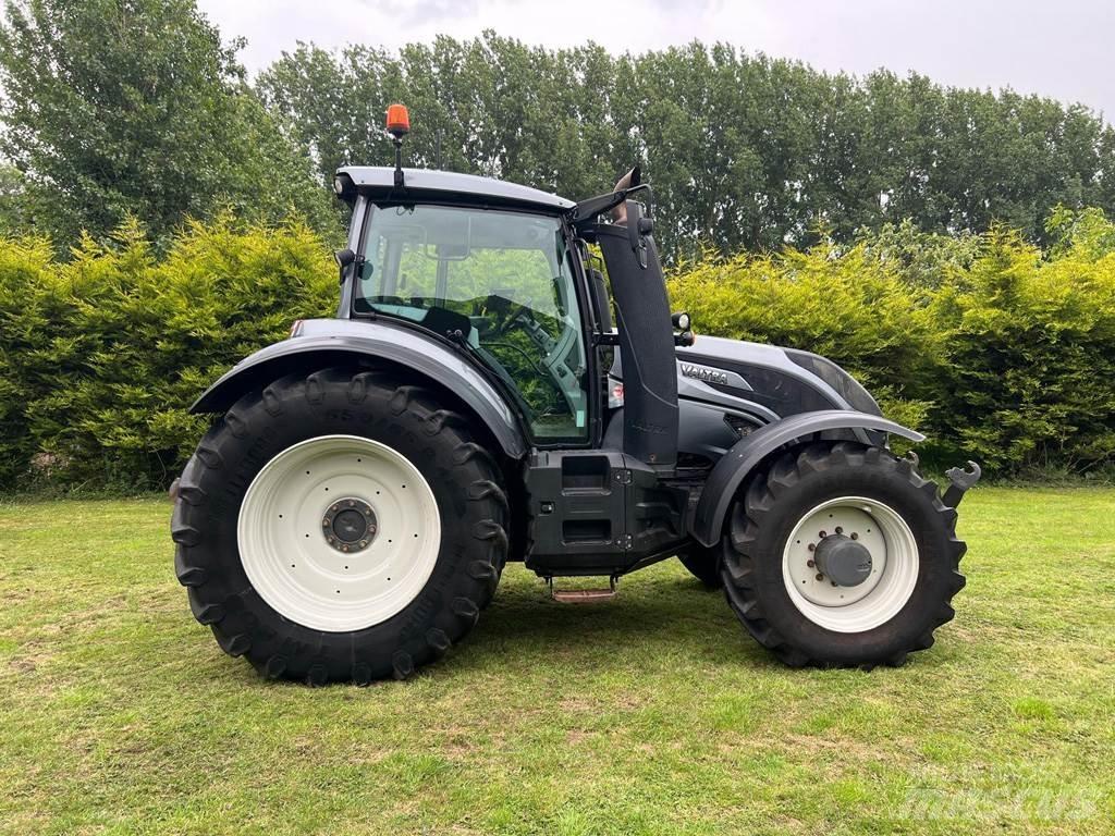 Valtra T234 Трактора
