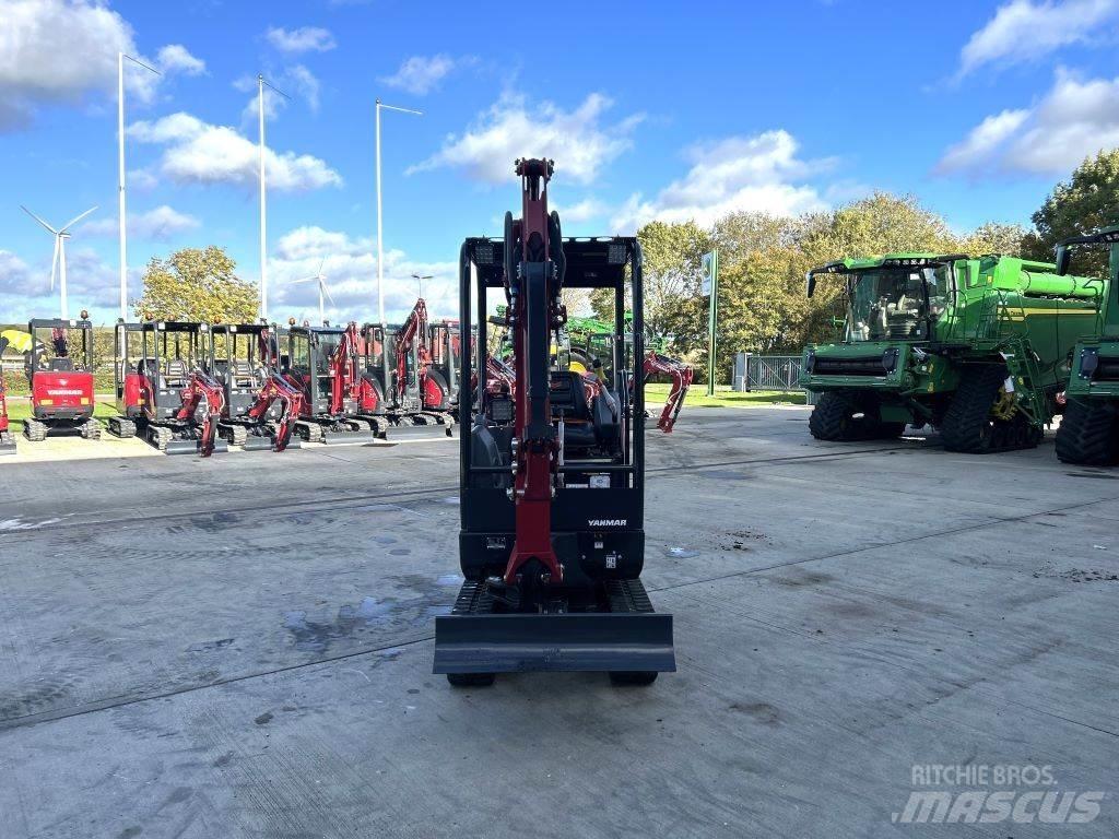 Yanmar SV15VT Малые экскаваторы 7т-12т