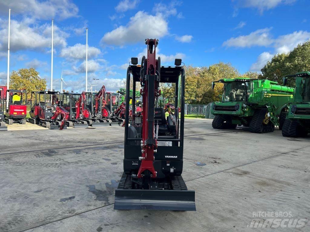 Yanmar SV15VT Малые экскаваторы 7т-12т