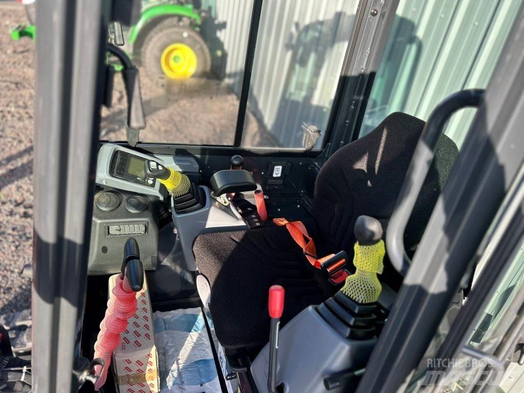 Yanmar VIO26-6 Малые экскаваторы 7т-12т