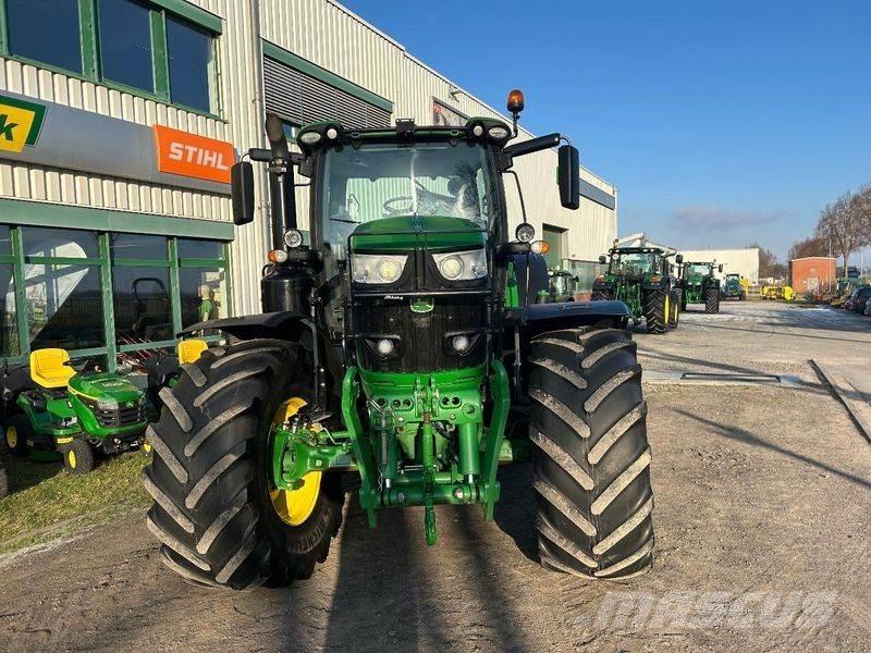 John Deere 6215R Трактора
