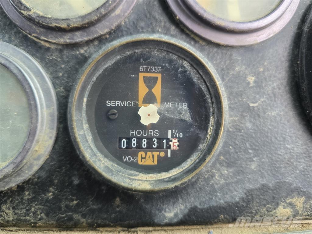 CAT 416B Строительная техника - Другие