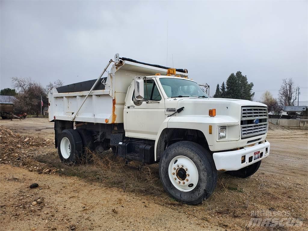 Ford F800 Специальные грузовики