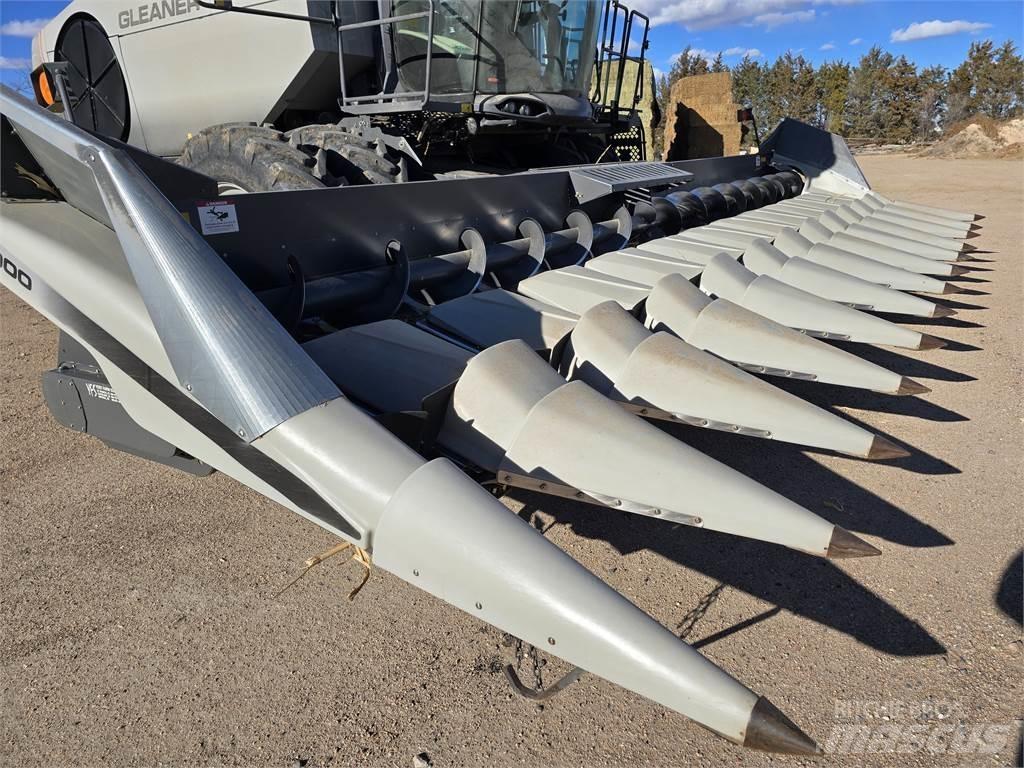 Gleaner 3000 Зерноуборочные комбайны