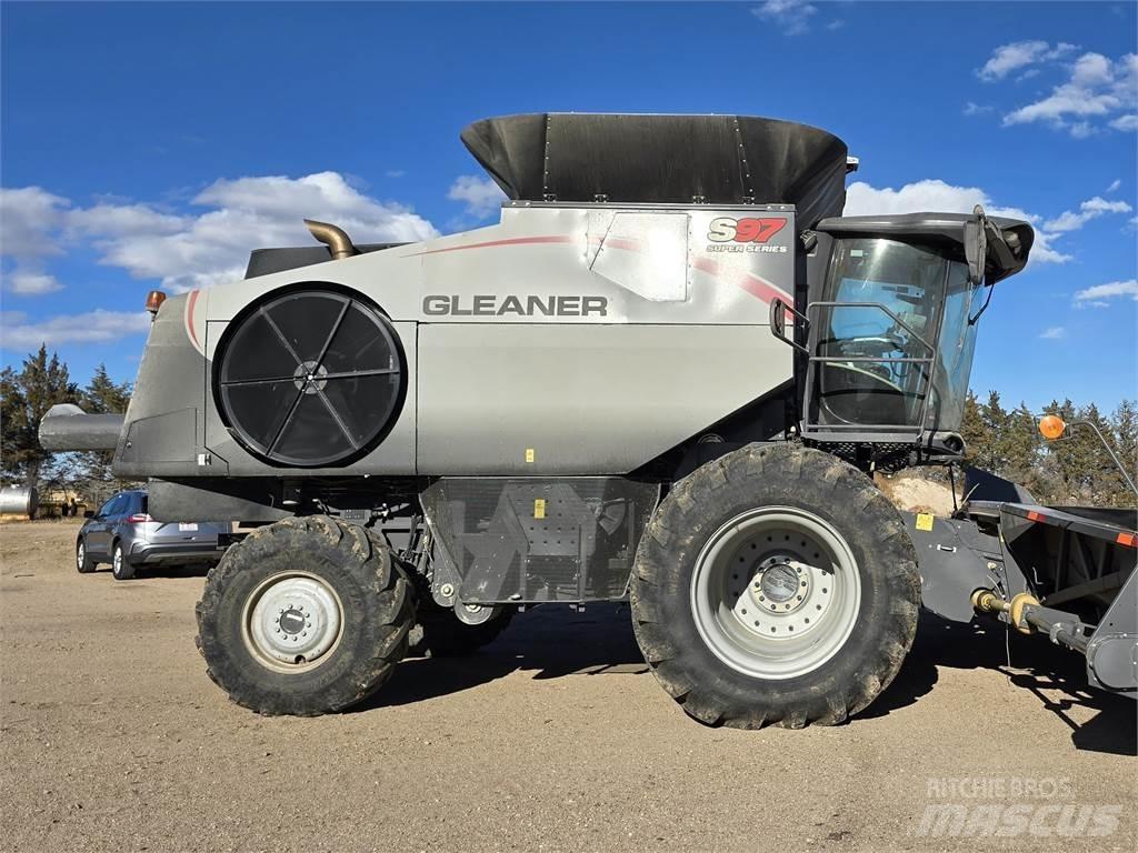 Gleaner S97 Зерноуборочные комбайны