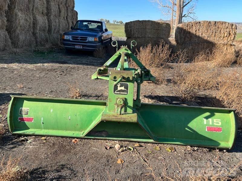 John Deere  Зубовые бороны