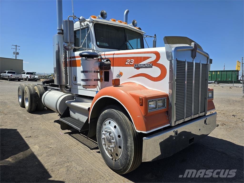 Kenworth W900 Специальные грузовики