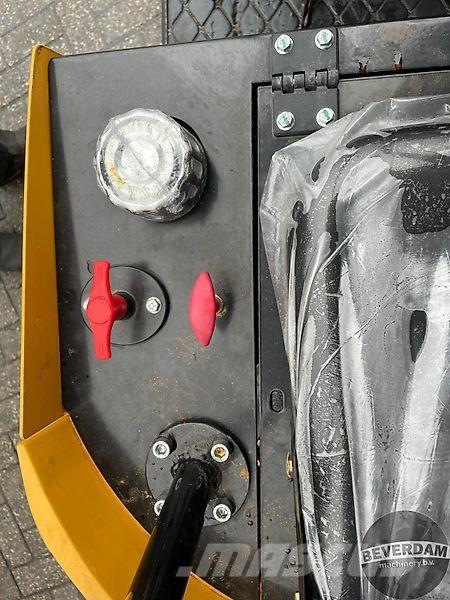 JPC KV12 Гусеничные экскаваторы