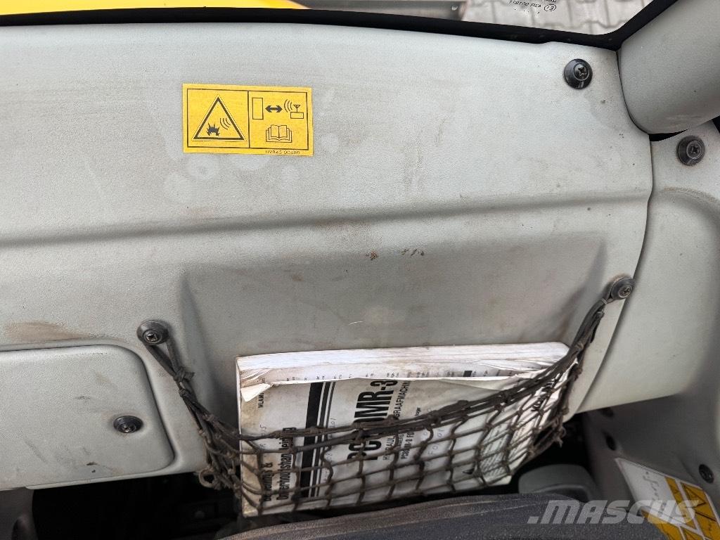 Komatsu PC 80 MR-3 Малые экскаваторы 7т-12т