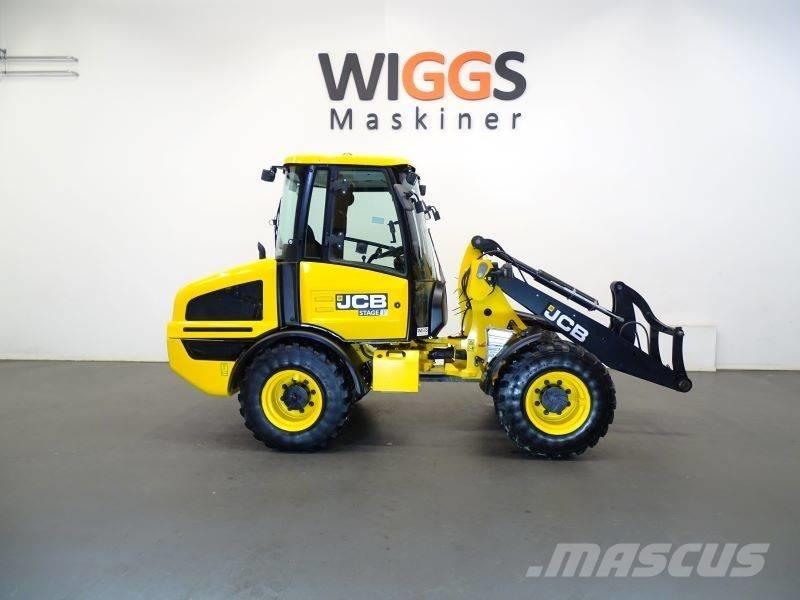JCB 407 Фронтальные погрузчики