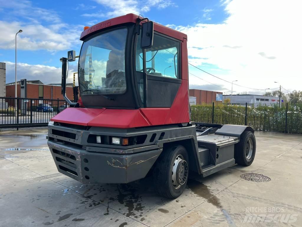 Terberg RT222 Терминальные тягачи