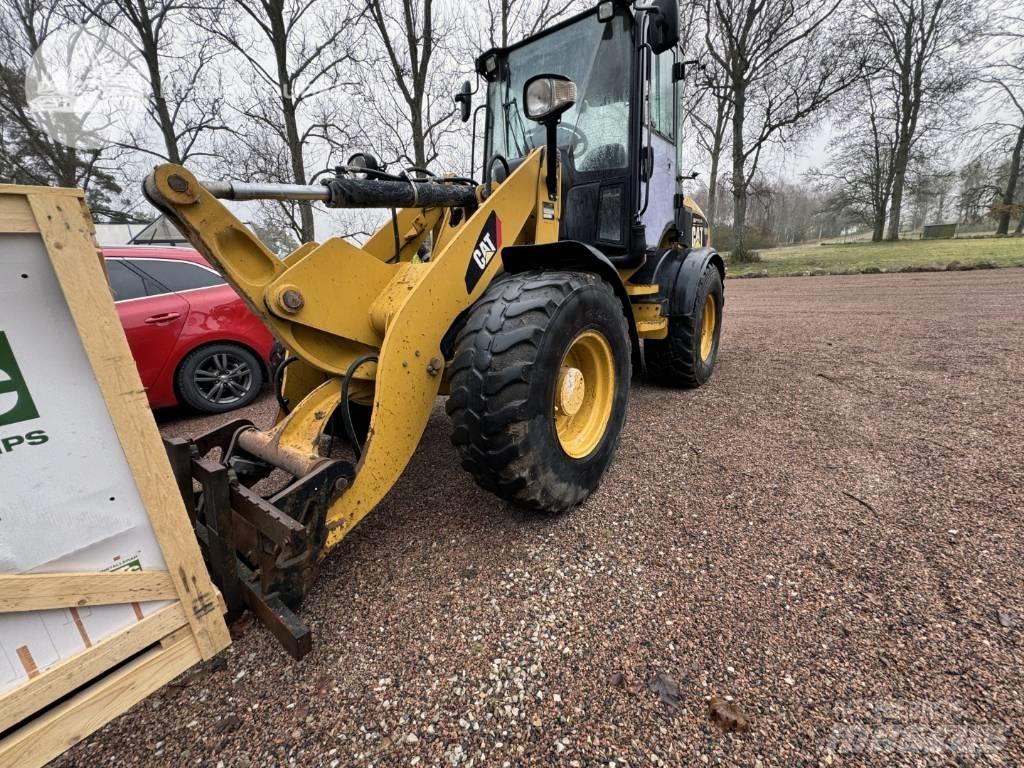 CAT 908 H Фронтальные погрузчики