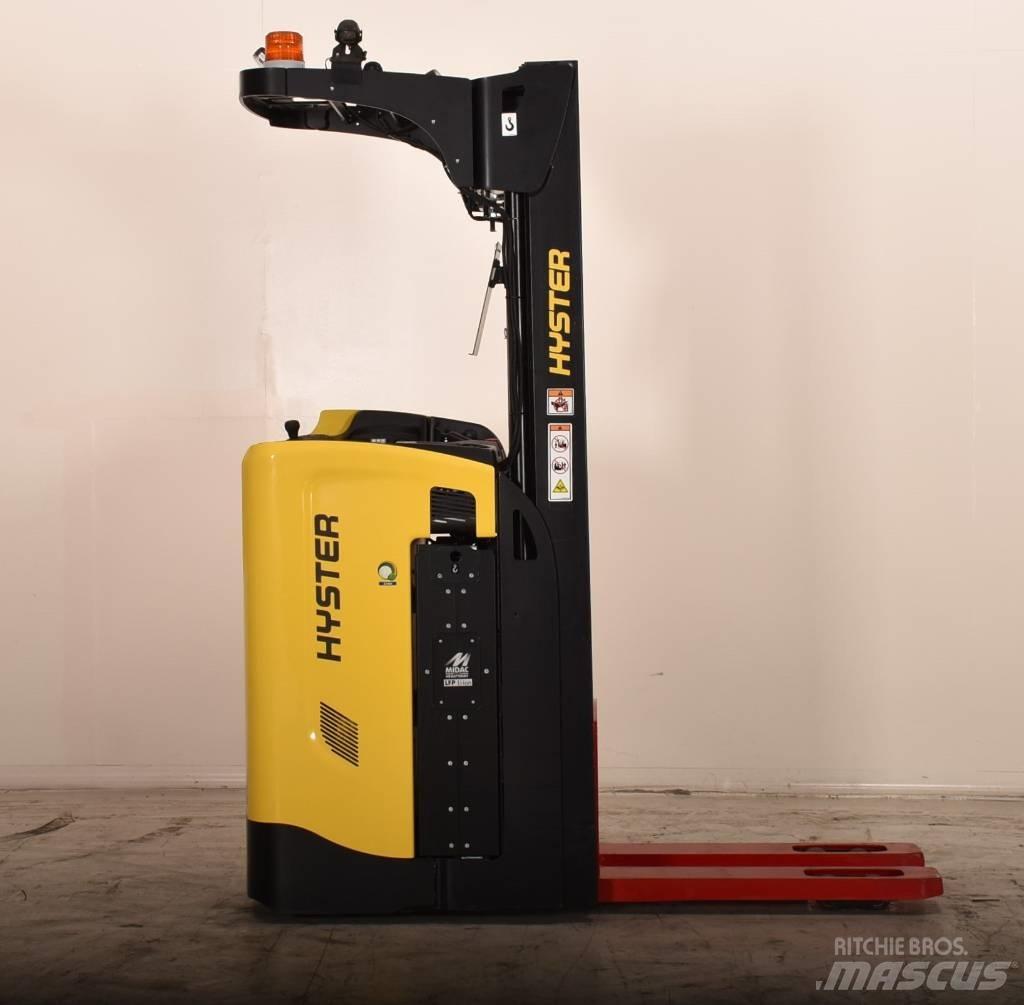 Hyster RS1.6 Самоходные электроштабелёры