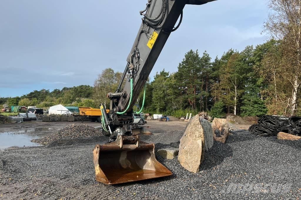 Volvo EC 220 DL Гусеничные экскаваторы