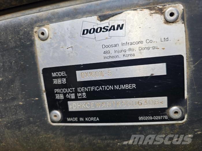 Doosan DX 140 W-5 Колёсные экскаваторы