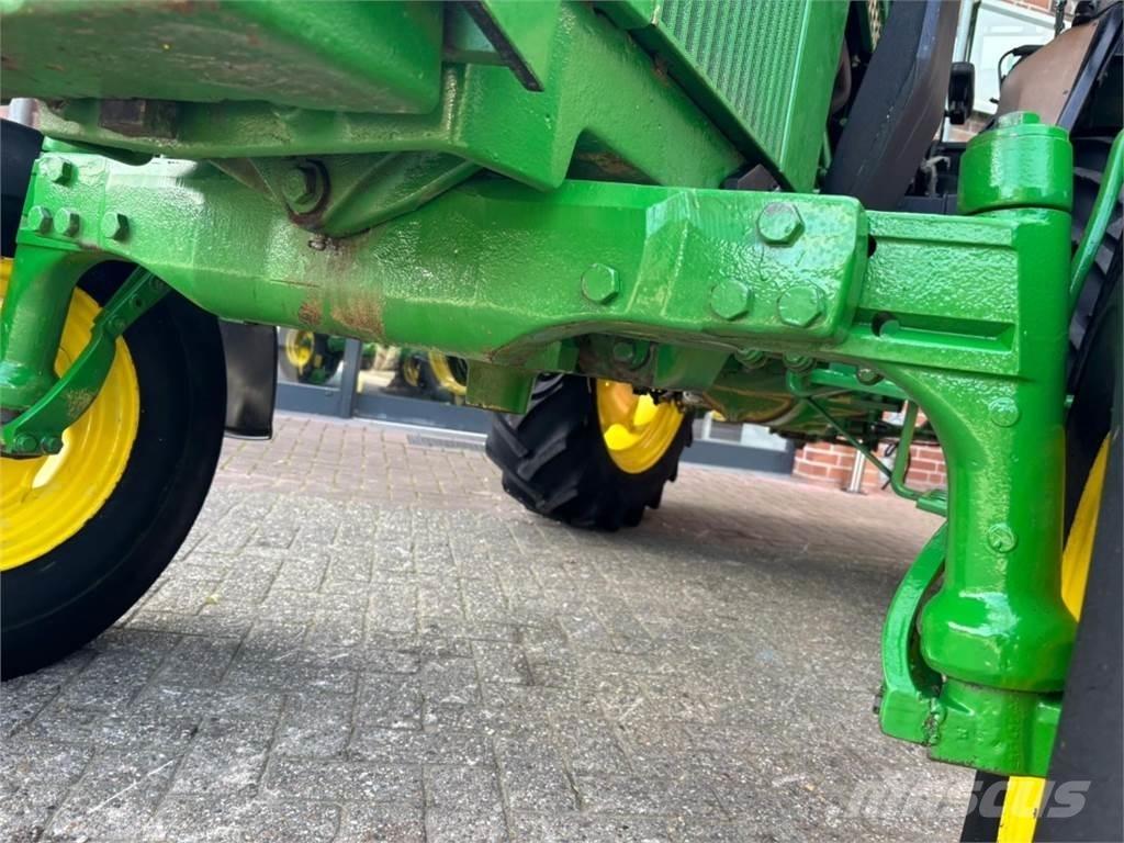 John Deere 1640 Трактора