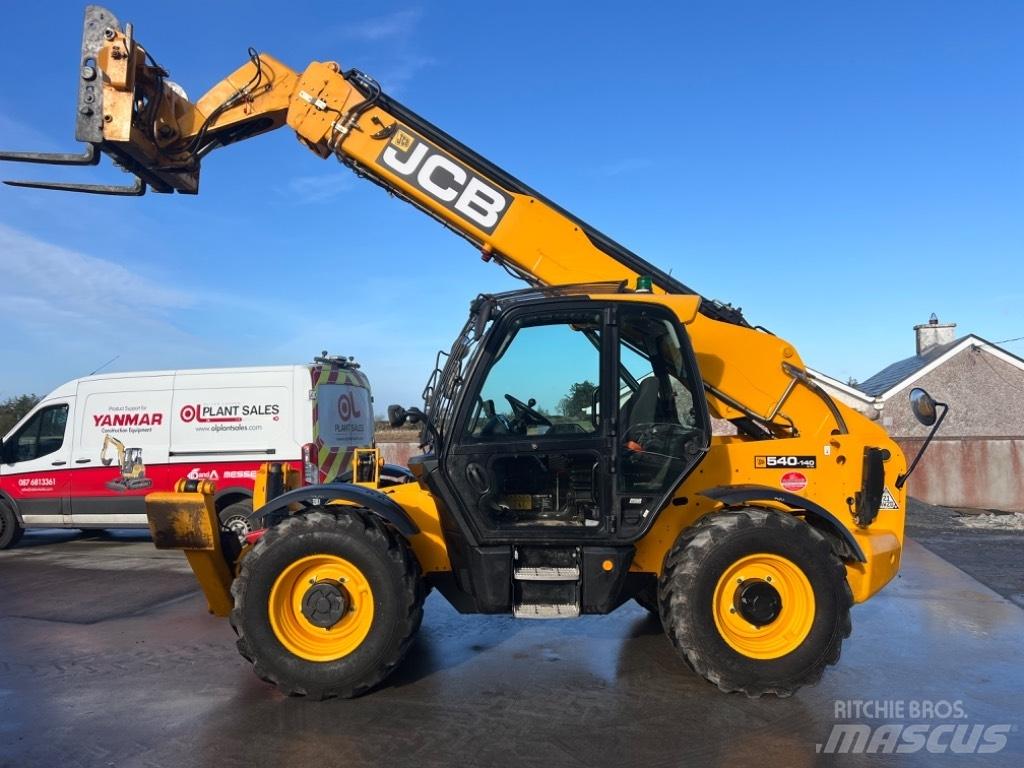 JCB 540-140 Hi Viz Телескопические погрузчики